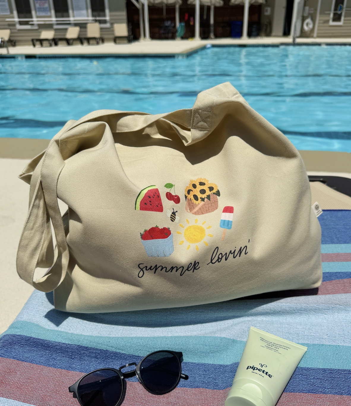 Summer Lovin' Tote Bag